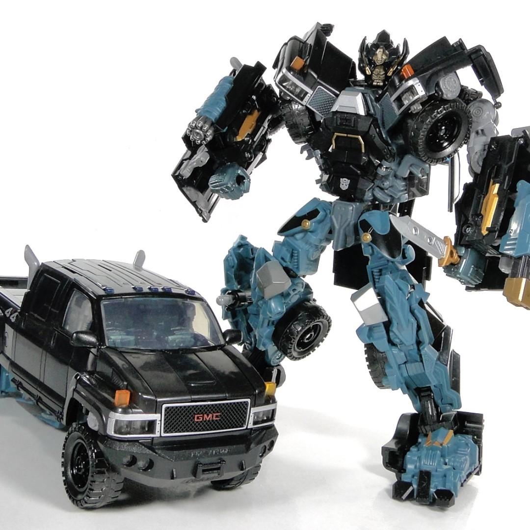 Transformers Mech Tech DOTM Iron Hide